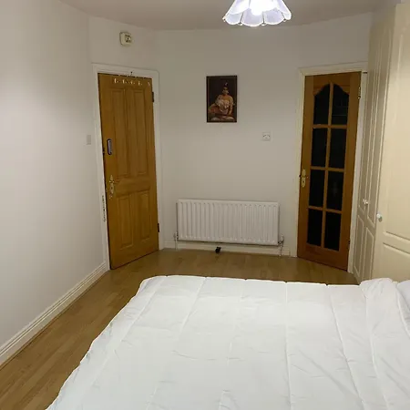 4 Bed House
